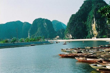 Tour Du Lịch  Hoa Lư - Tam Cốc 1 Ngày 